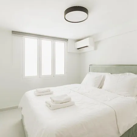 Beautiful Underground Nest With Prv Terrace