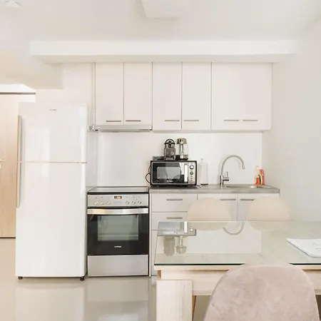 Beautiful Underground Nest With Prv Terrace