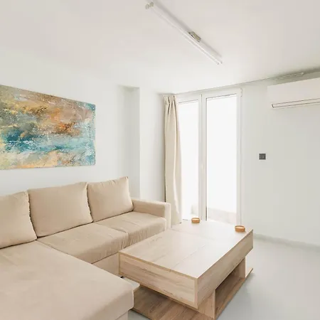 Beautiful Underground Nest With Prv Terrace